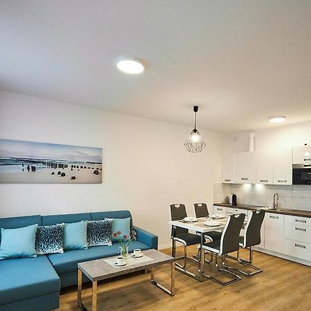 Apartament Baltic Port 55Qm, 3 Pokoje Zimmer, Parking Swinoujscie Kültér fotó