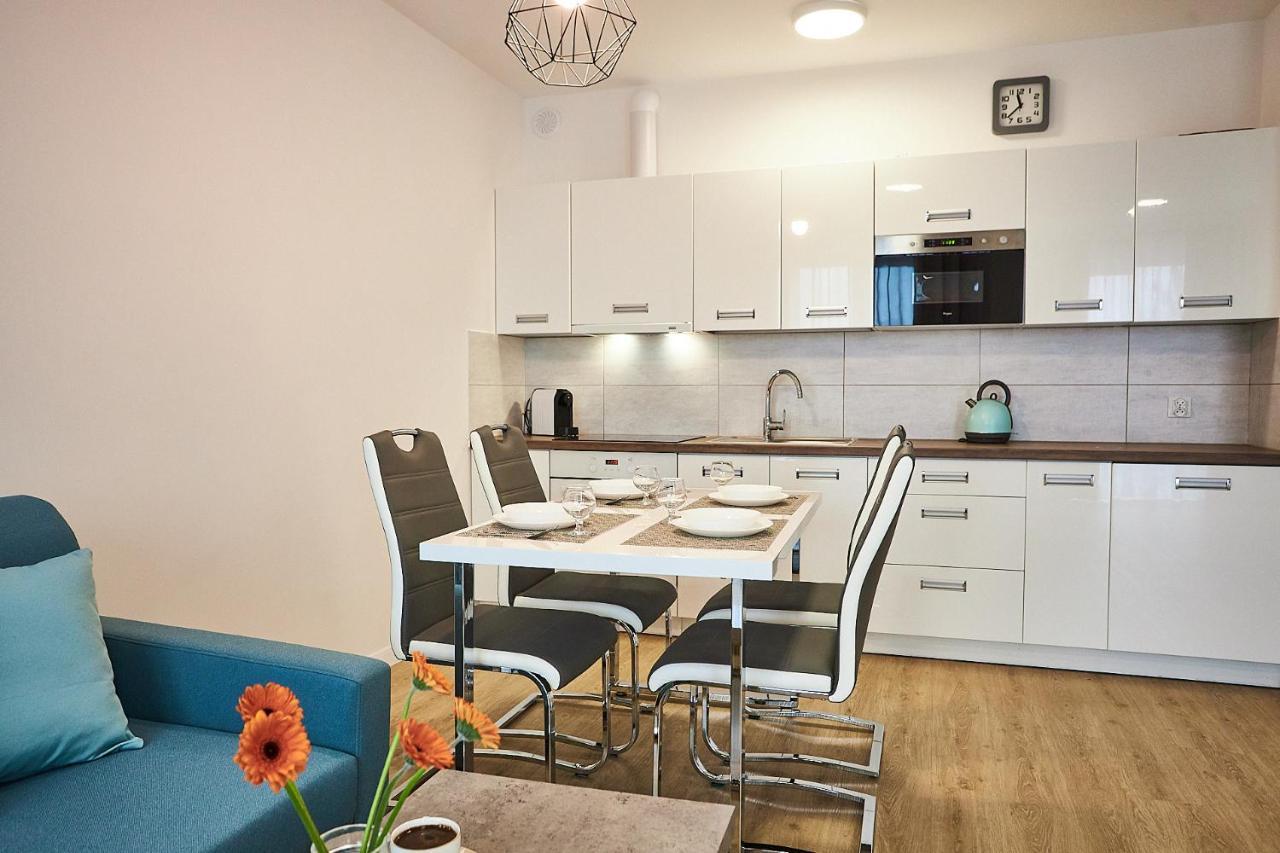 Apartament Baltic Port 55Qm, 3 Pokoje Zimmer, Parking Swinoujscie Kültér fotó